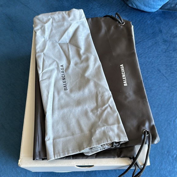 Balenciaga Speed 2.0 Knit Sneaker Black & White All Over Logo Size 44 or 11 - Picture 11 of 12